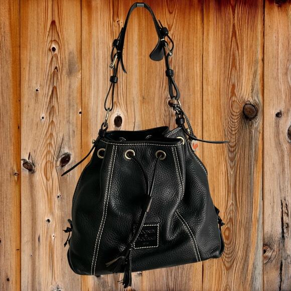 EUC! Dooney & Bourke Small Dumpling Purse in Black Pebbled Leather - Picture 2 of 4